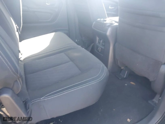 2018 Nissan Titan XD Platinum Reserve with VIN 1N6BA1F44JN522847, listed as a IAAI auction lot 41471499 with 119,124 mi miles. Bid and sale history available at carsss.com. Image 8.