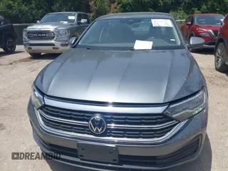 2024 Volkswagen Jetta SE with VIN 3VWEM7BU9RM047828, listed as a IAAI auction lot 42760196 with 21,311 mi miles and . Bid and sale history available at DreamBid. Image 12.