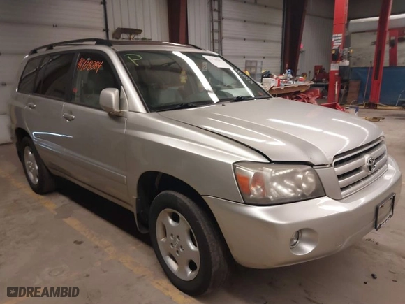2007 Toyota Highlander w/3rd Row with VIN JTEEP21A170230690, listed as a IAAI auction lot 41708384 with 190,550 mi miles. Bid and sale history available at carsss.com. Image 1.