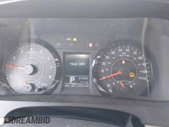 2015 Toyota Sienna LE AAS with VIN 5TDKK3DC1FS642029, listed as a IAAI auction lot 42618738 with 201,344 mi miles and . Bid and sale history available at DreamBid. Image 7.