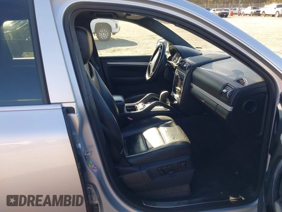 2006 Porsche Cayenne Turbo with VIN WP1AC29P56LA92817, listed as a IAAI auction lot 41881124 with 286,832 mi miles and . Bid and sale history available at DreamBid. Image 5.