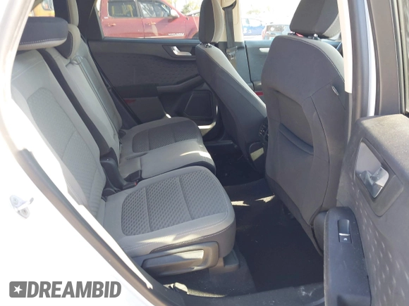 2020 Ford Escape SE z VIN 1FMCU9G65LUA37862, wystawiony jako IAAI lot #41679090 z przebiegiem 103 709 mil mil oraz . Historia ofert i sprzedaży dostępna na DreamBid. Obrazek 8.