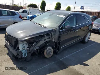 2018 Cadillac XT5 Premium Luxury FWD with VIN 1GYKNERS8JZ246703, listed as a Copart auction lot 59402175 with 39,274 mi miles and Salvage title. Bid and sale history available at DreamBid. Image 1.