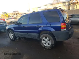 2006 Ford Escape XLT with VIN 1FMYU03Z96KB35827, listed as a Copart auction lot 83392794 with 230,346 mi miles and Salvage Title. Bid and sale history available at carsss.com. Image 2.