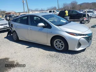 2017 Toyota Prius Plus with VIN JTDKARFP0H3000802, listed as a IAAI auction lot 41789907 with 122,049 mi miles and . Bid and sale history available at DreamBid. Image 1.