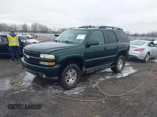 2004 Chevrolet Tahoe Z71 z VIN 1GNEK13Z84R118371, wystawiony jako IAAI lot #41535389 z przebiegiem 255 815 mil mil oraz . Historia ofert i sprzedaży dostępna na DreamBid. Obrazek 2.