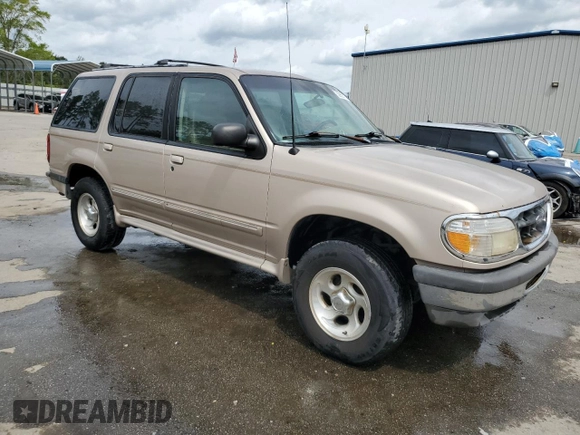 1998 Ford Explorer XL с VIN 1FMZU34E8WUD28654, выставлен на аукционе Copart как лот 50938175 с пробегом 315 748 миль миль и Списание • Salvage title. История ставок и продаж доступна на DreamBid. Изображение 4.