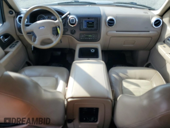 2006 Ford Expedition Eddie Bauer with VIN 1FMFU18536LA08889, listed as a Copart auction lot 43608385 with 205,096 mi miles and Salvage Title. Bid and sale history available at carsss.com. Image 8.