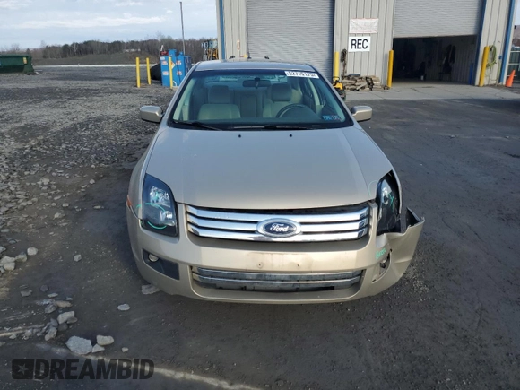 2007 Ford Fusion SE with VIN 3FAHP07147R163683, listed as a Copart auction lot 52719175 with 129,943 mi miles and Salvage Title. Bid and sale history available at DreamBid. Image 5.
