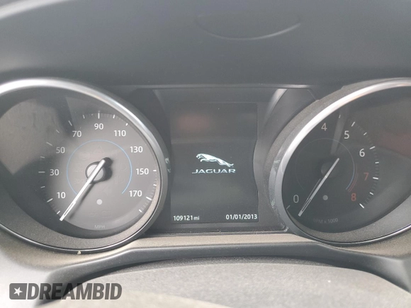 2016 Jaguar XF 35t R-Sport with VIN SAJBF4BV3GCY13382, listed as a Copart auction lot 47704375 with 0 mi miles and Clean Title. Bid and sale history available at carsss.com. Image 9.