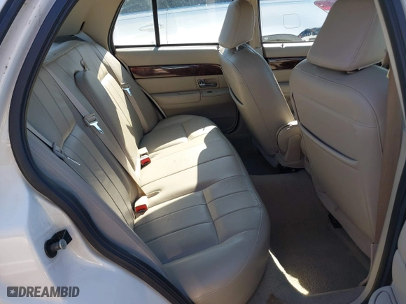 2007 Mercury Grand Marquis LS with VIN 2MEFM75V57X630666, listed as a IAAI auction lot 41791234 with 155,290 mi miles. Bid and sale history available at carsss.com. Image 8.
