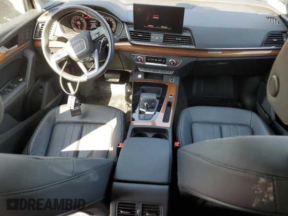 2023 Audi Q5 S line Premium Plus z VIN WA1EAAFY4P2140700, wystawiony jako Copart lot #53323525 z przebiegiem 11 730 mil mil oraz Szkody całkowita. Historia ofert i sprzedaży dostępna na DreamBid. Obrazek 8.