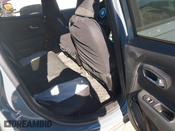 2017 Jeep Renegade Latitude with VIN ZACCJABB4HPG16935, listed as a IAAI auction lot 41843666 with 37,835 mi miles and . Bid and sale history available at DreamBid. Image 8.