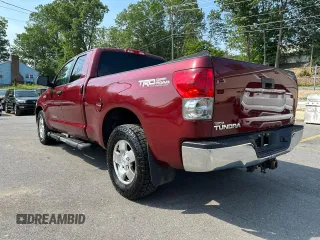 2008 Toyota Tundra с VIN 5TBBV54138S494334, выставлен на аукционе Copart как лот 60036975 с пробегом 196 363 миль миль и Чистый • Clean title. История ставок и продаж доступна на DreamBid. Изображение 2.