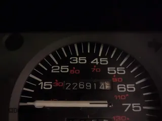 1996 Jeep Cherokee SE z VIN 1J4FJ28S8TL200825, wystawiony jako IAAI lot #42513038 z przebiegiem 226 914 mil mil oraz . Historia ofert i sprzedaży dostępna na DreamBid. Obrazek 7.