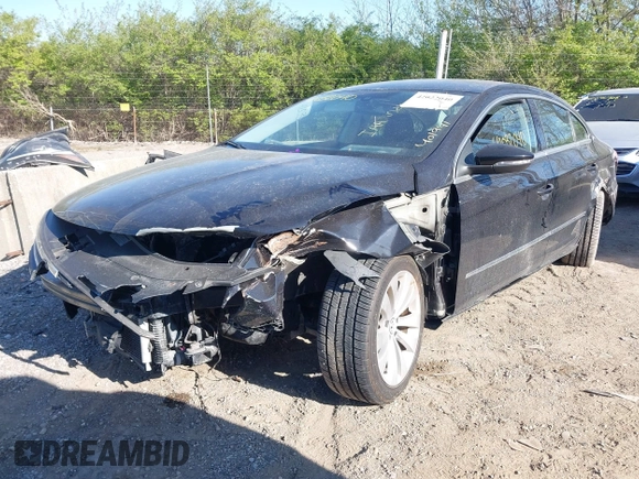 2012 Volkswagen CC Sport with VIN WVWMN7AN3CE500036, listed as a IAAI auction lot 42032040 with Not provided miles and . Bid and sale history available at DreamBid. Image 6.
