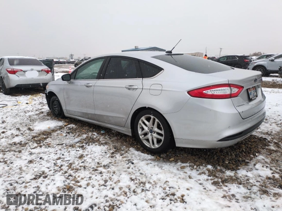 2015 Ford Fusion SE with VIN 3FA6P0HD8FR257984, listed as a Copart auction lot 83854044 with 127,600 mi miles and Salvage Title. Bid and sale history available at DreamBid. Image 2.