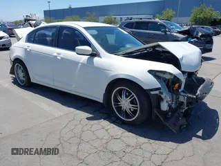 2008 Honda Accord LX z VIN JHMCP26318C049920, wystawiony jako IAAI lot #42262099 z przebiegiem 204 913 mil mil oraz . Historia ofert i sprzedaży dostępna na DreamBid. Obrazek 1.