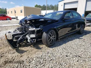 2022 Mercedes-Benz E 350 with VIN W1KZF8DB3NB014900, listed as a Copart auction lot 51530824 with 19,936 mi miles and Salvage title. Bid and sale history available at DreamBid. Image 1.