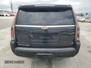 2019 Cadillac Escalade Luxury z VIN 1GYS4BKJXKR332356, wystawiony jako Copart lot #51145745 z przebiegiem 117 398 mil mil oraz Szkody całkowita. Historia ofert i sprzedaży dostępna na DreamBid. Obrazek 6.
