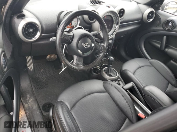 2011 MINI Countryman S with VIN WMWZC5C57BWL53271, listed as a Copart auction lot 48595315 with 107,716 mi miles and Clean Title. Bid and sale history available at DreamBid. Image 8.