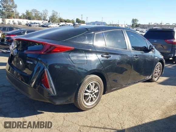 2022 Toyota Prius LE with VIN JTDKAMFP5N3225781, listed as a IAAI auction lot 40822065 with 42,307 mi miles and . Bid and sale history available at DreamBid. Image 4.