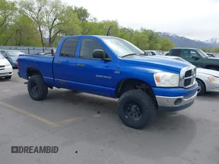 2007 Dodge 1500 SLT with VIN 1D7HU18207S253195, listed as a IAAI auction lot 42115150 with 113,111 mi miles. Bid and sale history available at carsss.com. Image 1.