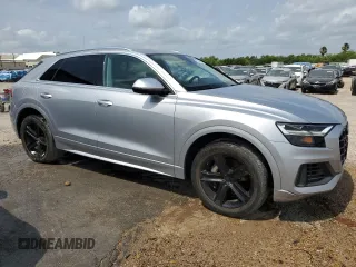 2021 Audi Q8 Premium z VIN WA1AVAF15MD020653, wystawiony jako Copart lot #55220895 z przebiegiem 68 826 mil mil oraz Tytuł czysty. Historia ofert i sprzedaży dostępna na DreamBid. Obrazek 4.
