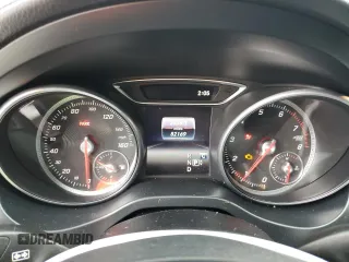 2019 Mercedes-Benz CLA 250 z VIN WDDSJ4EB6KN753731, wystawiony jako Copart lot #47677955 z przebiegiem 82 169 mil mil oraz Szkoda całkowita • Salvage title. Historia ofert i sprzedaży dostępna na DreamBid. Obrazek 9.
