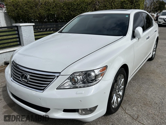 2012 Lexus LS 460 z VIN JTHBL5EF0C5109820, wystawiony jako IAAI lot #41795530 z przebiegiem 66 289 mil mil oraz . Historia ofert i sprzedaży dostępna na DreamBid. Obrazek 2.