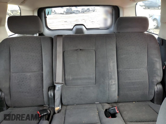 2008 GMC Yukon SLT w/4SB with VIN 1GKFK130X8J126141, listed as a Copart auction lot 51048855 with 174,072 mi miles and Salvage Title. Bid and sale history available at carsss.com. Image 10.