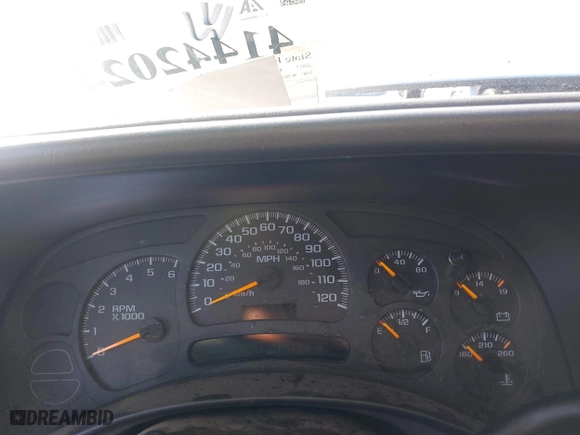 2005 Chevrolet Tahoe Z71 with VIN 1GNEK13T55R268077, listed as a IAAI auction lot 41442024 with 205,176 mi miles. Bid and sale history available at carsss.com. Image 7.