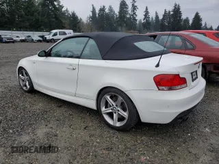 2008 BMW 1 Series 135i z VIN WBAUN935X8VK39744, wystawiony jako Copart lot #87072544 z przebiegiem 40 581 mil mil oraz Szkoda całkowita • Salvage title. Historia ofert i sprzedaży dostępna na DreamBid. Obrazek 2.