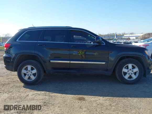 2012 Jeep Grand Cherokee Laredo with VIN 1C4RJFAG5CC118826, listed as a IAAI auction lot 42039801 with 158,153 mi miles. Bid and sale history available at carsss.com. Image 13.