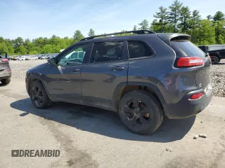 2017 Jeep Cherokee Limited with VIN 1C4PJMDB8HW544379, listed as a Copart auction lot 58722105 with 145,291 mi miles and Salvage title. Bid and sale history available at DreamBid. Image 2.