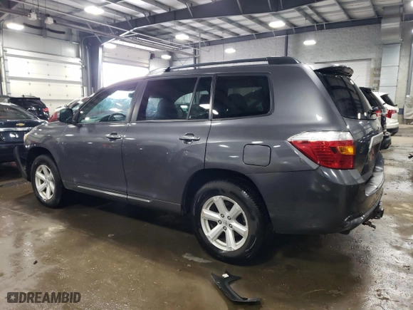 2010 Toyota Highlander SE with VIN 5TDJK3EH2AS040528, listed as a Copart auction lot 88875405 with 172,843 mi miles and Salvage Title. Bid and sale history available at carsss.com. Image 2.