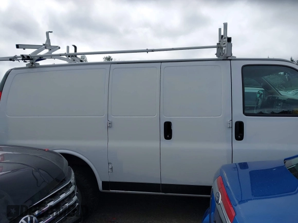 2020 Chevrolet Express Cargo z VIN 1GCWGAFGXL1276698, wystawiony jako IAAI lot #42406833 z przebiegiem 63 143 mil mil oraz . Historia ofert i sprzedaży dostępna na DreamBid. Obrazek 14.
