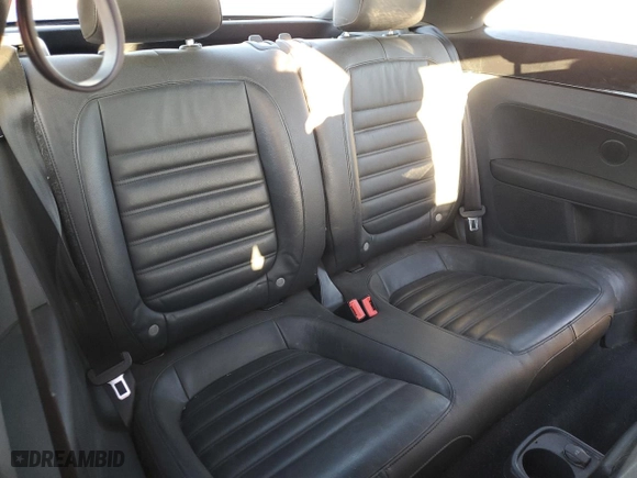 2012 Volkswagen Beetle 2.0T Turbo w/Sun/Sound PZEV with VIN 3VWVA7AT5CM628848, listed as a Copart auction lot 76992504 with 0 mi miles and Salvage Title. Bid and sale history available at carsss.com. Image 10.