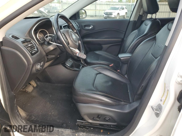 2020 Jeep Compass Limited with VIN 3C4NJCCB3LT142772, listed as a Copart auction lot 50570795 with 85,993 mi miles and Salvage Title. Bid and sale history available at DreamBid. Image 7.