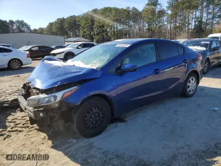 2017 Kia Forte LX with VIN 3KPFK4A74HE152843, listed as a Copart auction lot 89305985 with NaN miles and Salvage Title. Bid and sale history available at carsss.com. Image 1.