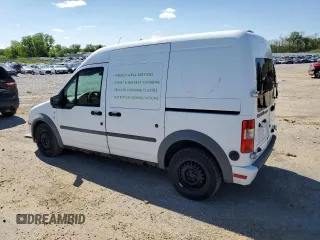 2010 Ford Transit Connect XLT z VIN NM0LS7DN0AT031459, wystawiony jako Copart lot #58019935 z przebiegiem 134 232 mil mil oraz Czysty tytuł • Clean title. Historia ofert i sprzedaży dostępna na DreamBid. Obrazek 2.