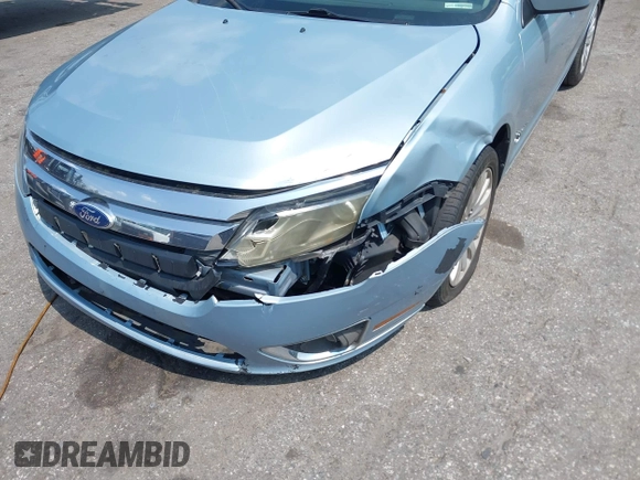 2010 Ford Fusion Hybrid with VIN 3FADP0L30AR387126, listed as a IAAI auction lot 42262640 with 203,973 mi miles and . Bid and sale history available at DreamBid. Image 6.