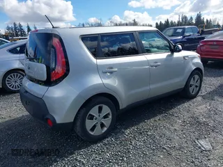 2014 Kia Soul with VIN KNDJN2A28E7732621, listed as a IAAI auction lot 41729382 with 38,507 mi miles. Bid and sale history available at carsss.com. Image 4.
