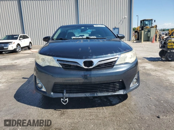 2014 Toyota Camry SE with VIN 4T1BK1FK0EU025526, listed as a Copart auction lot 50795485 with 236,054 mi miles and Salvage Title. Bid and sale history available at carsss.com. Image 5.