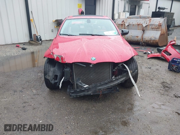 2009 BMW 3 Series 328i with VIN WBAPH77509NM46356, listed as a IAAI auction lot 42335526 with 55,349 mi miles and . Bid and sale history available at DreamBid. Image 13.