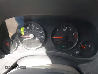 2010 Jeep Patriot Sport with VIN 1J4NT2GB5AD589535, listed as a IAAI auction lot 42021916 with 175,797 mi miles and . Bid and sale history available at carsss.com. Image 7.