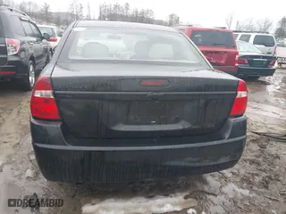 2005 Chevrolet Malibu with VIN 1G1ZS52FX5F336025, listed as a IAAI auction lot 41342052 with 199,729 mi miles. Bid and sale history available at carsss.com. Image 16.