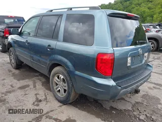 2005 Honda Pilot EX-L z VIN 5FNYF18695B043728, wystawiony jako IAAI lot #42301886 z przebiegiem 237 174 mil mil oraz . Historia ofert i sprzedaży dostępna na DreamBid. Obrazek 3.