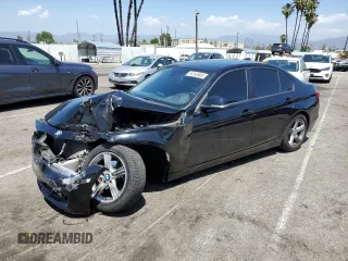 2015 BMW 3 Series 320i z VIN WBA3B1G57FNT04644, wystawiony jako Copart lot #56765905 z przebiegiem 75 973 mil mil oraz Szkoda całkowita • Salvage title. Historia ofert i sprzedaży dostępna na DreamBid. Obrazek 1.