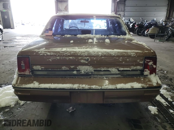 1986 Oldsmobile Cutlass z VIN 2G3AJ19R6G9345283, wystawiony jako Copart lot #41680155 z przebiegiem 30 900 mil mil oraz Tytuł czysty. Historia ofert i sprzedaży dostępna na DreamBid. Obrazek 6.